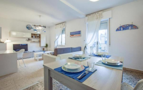 Cozy Apartment In Giardini Naxos With Wifi, Giardini Naxos